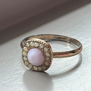 Elegant Gold and Pink Ring